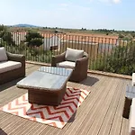 Appartement Le Terracotta , 2chambres, Terrasse, Piscine, Parking Gratuit, Wifi, Climatisation *