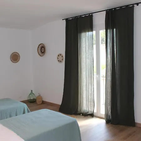 Le Terracotta , 2chambres, Terrasse, Piscine, Parking Gratuit, Wifi, Climatisation Marseillan (Herault)