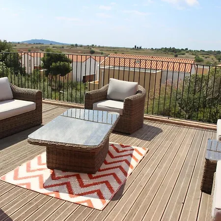 Apartmán Le Terracotta , 2chambres, Terrasse, Piscine, Parking Gratuit, Wifi, Climatisation *