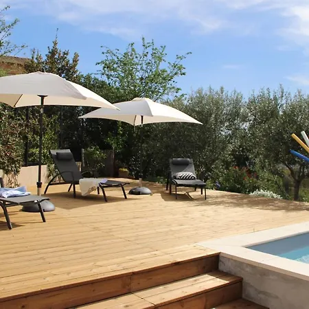 Le Terracotta , 2chambres, Terrasse, Piscine, Parking Gratuit, Wifi, Climatisation Lejlighed