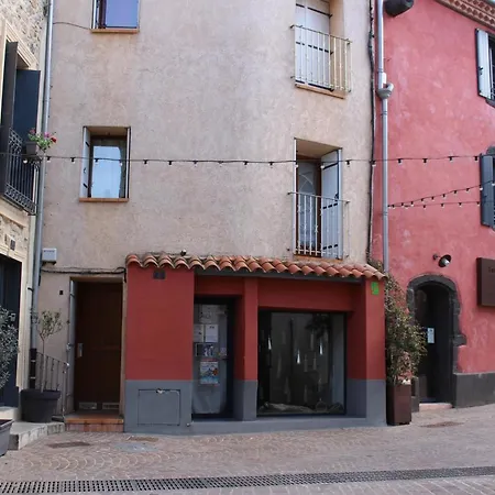 Le Terracotta , 2chambres, Terrasse, Piscine, Parking Gratuit, Wifi, Climatisation