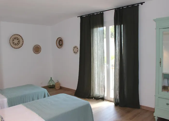 Le Terracotta , 2chambres, Terrasse, Piscine, Parking Gratuit, Wifi, Climatisation Marseillan (Herault)